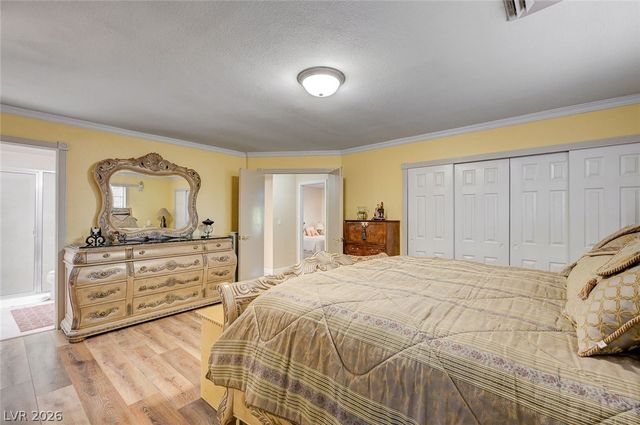 6790 West Oakey Boulevard, Las Vegas, NV 89146