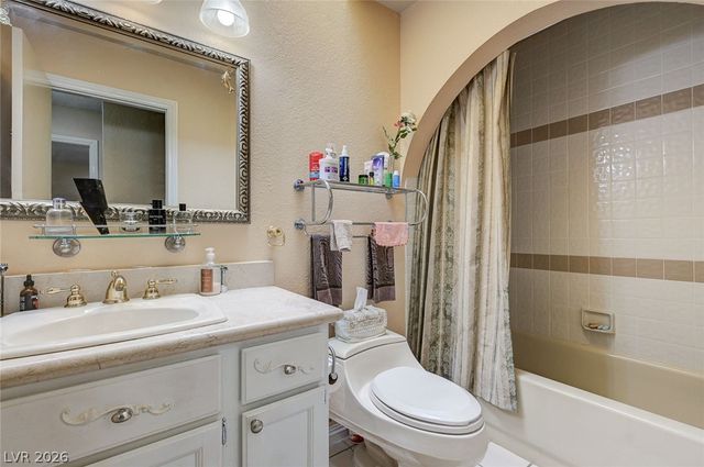 6790 West Oakey Boulevard, Las Vegas, NV 89146
