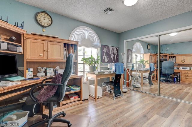 6790 West Oakey Boulevard, Las Vegas, NV 89146