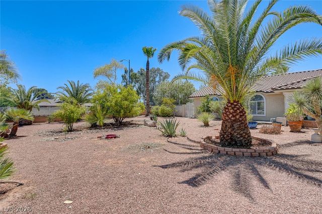 6790 West Oakey Boulevard, Las Vegas, NV 89146
