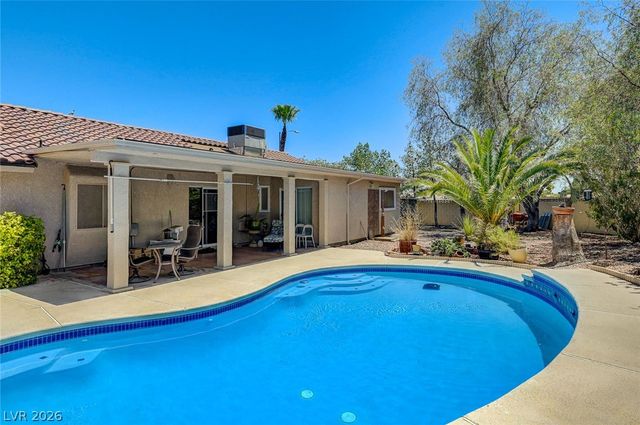 6790 West Oakey Boulevard, Las Vegas, NV 89146