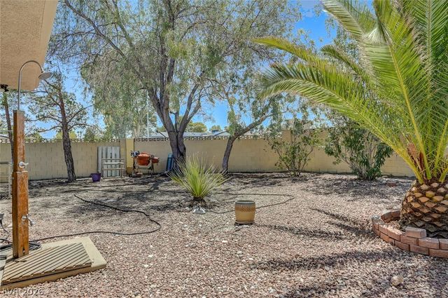 6790 West Oakey Boulevard, Las Vegas, NV 89146