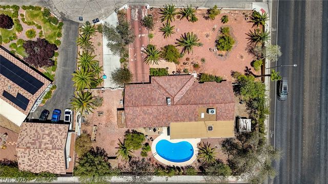 6790 West Oakey Boulevard, Las Vegas, NV 89146
