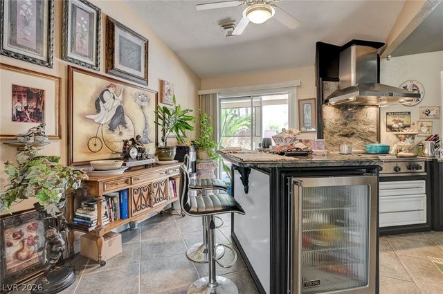 6790 West Oakey Boulevard, Las Vegas, NV 89146