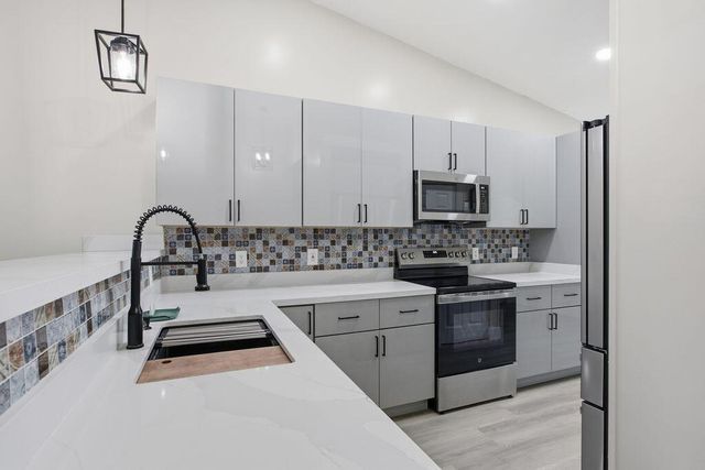 94 SAUSALITO Circle, Boynton Beach, FL 33436