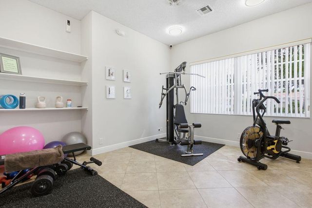 94 SAUSALITO Circle, Boynton Beach, FL 33436