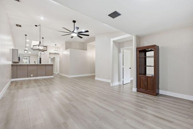 94 SAUSALITO Circle, Boynton Beach, FL 33436
