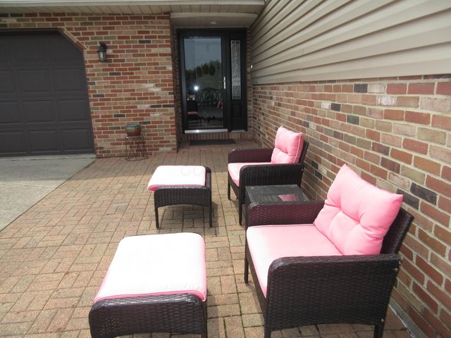 1906 Seminary Road, Heath, OH 43056