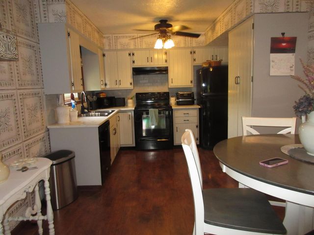 1906 Seminary Road, Heath, OH 43056