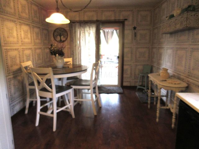 1906 Seminary Road, Heath, OH 43056