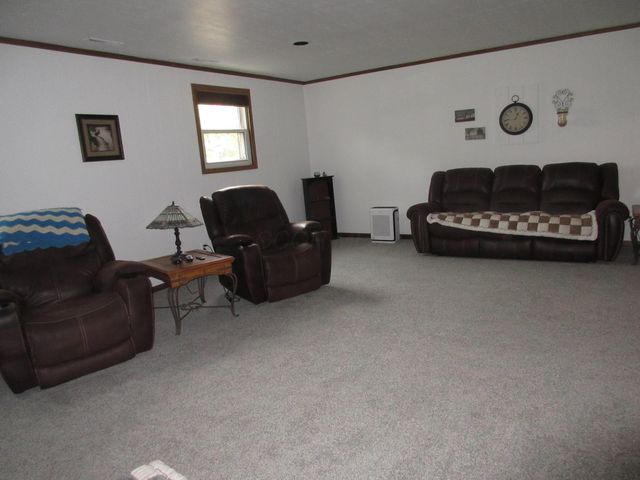 1906 Seminary Road, Heath, OH 43056