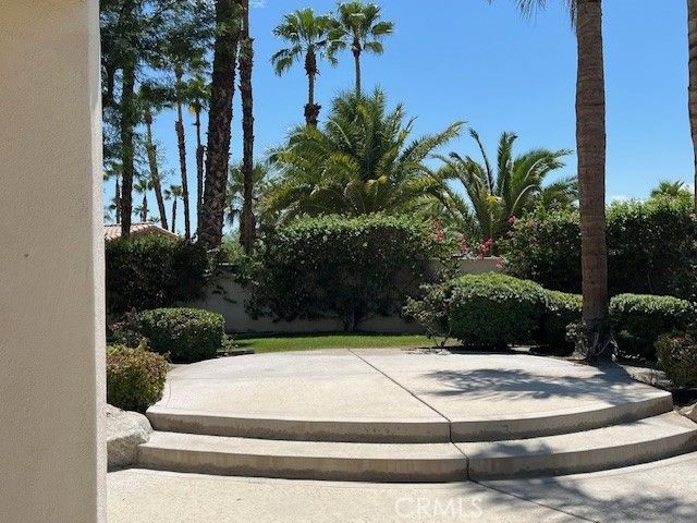 81 Appian Way, Palm Desert, CA 92211