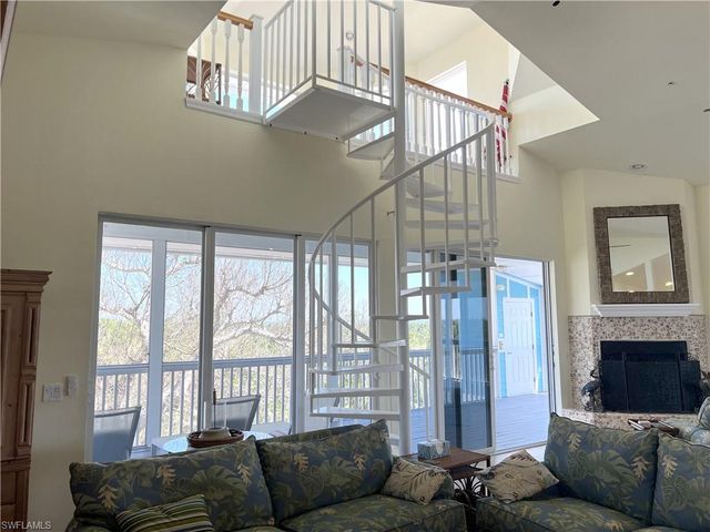 621 Rum RD, Captiva, FL 33924