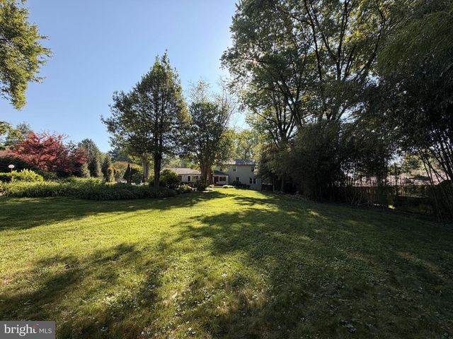 15704 ANCIENT OAK DR, Gaithersburg, MD 20878