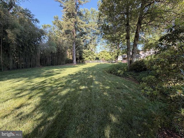 15704 ANCIENT OAK DR, Gaithersburg, MD 20878