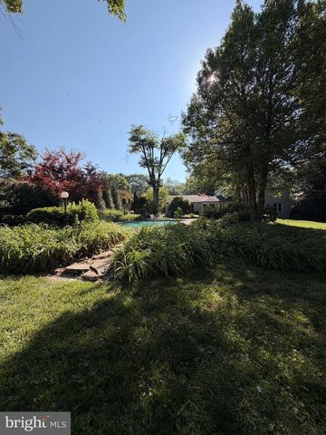 15704 ANCIENT OAK DR, Gaithersburg, MD 20878