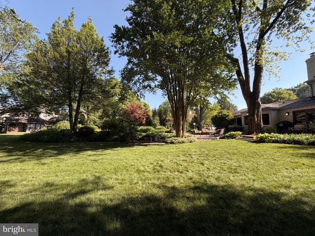 15704 ANCIENT OAK DR, Gaithersburg, MD 20878