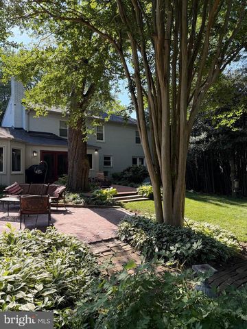 15704 ANCIENT OAK DR, Gaithersburg, MD 20878