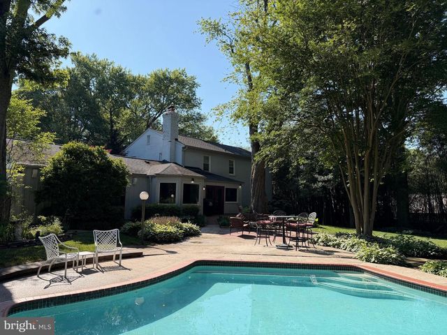 15704 ANCIENT OAK DR, Gaithersburg, MD 20878