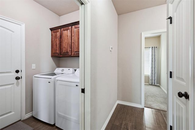 20559 Creekside Drive, Harrah, OK 73045