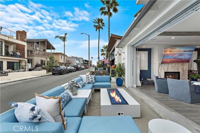 121 41st Street, Newport Beach, CA 92663