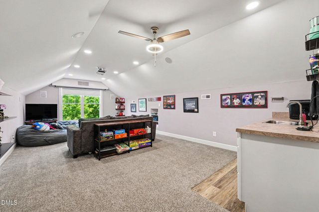 3005 Grandview Heights Lane, Raleigh, NC 27614