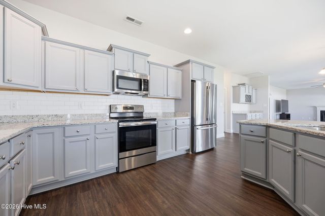 508 Seashore Street, Grimesland, NC 27837