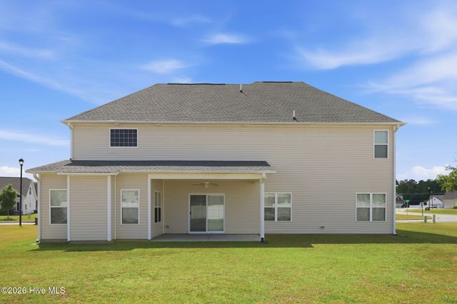 508 Seashore Street, Grimesland, NC 27837