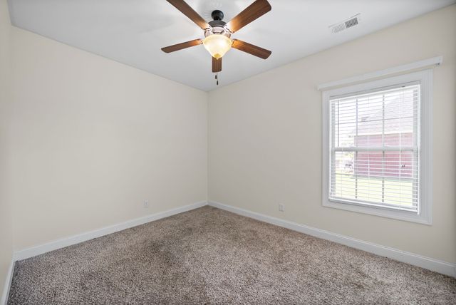7666 Knobdate Rd, Smyrna, TN 37167