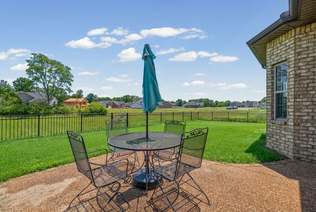 7666 Knobdate Rd, Smyrna, TN 37167