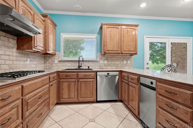 1474 S 271 West Avenue, Sand Springs, OK 74063