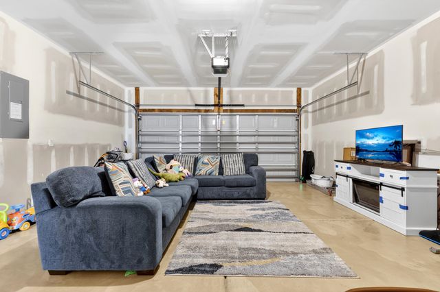 163 Fox Rae Dr., Conway, SC 29526