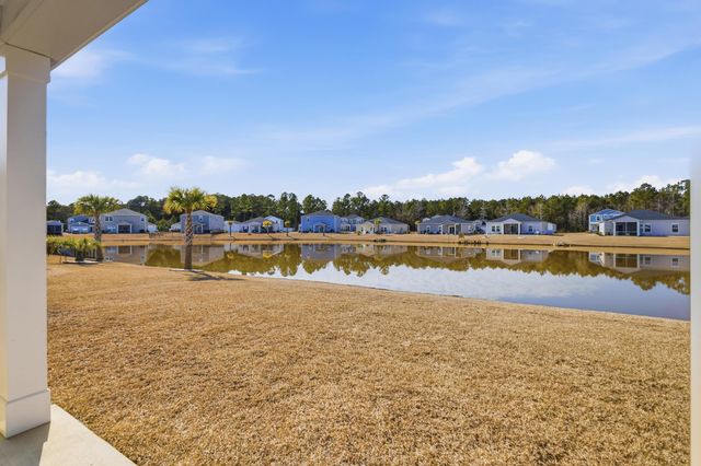 163 Fox Rae Dr., Conway, SC 29526