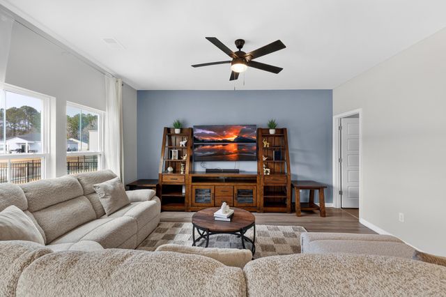 163 Fox Rae Dr., Conway, SC 29526