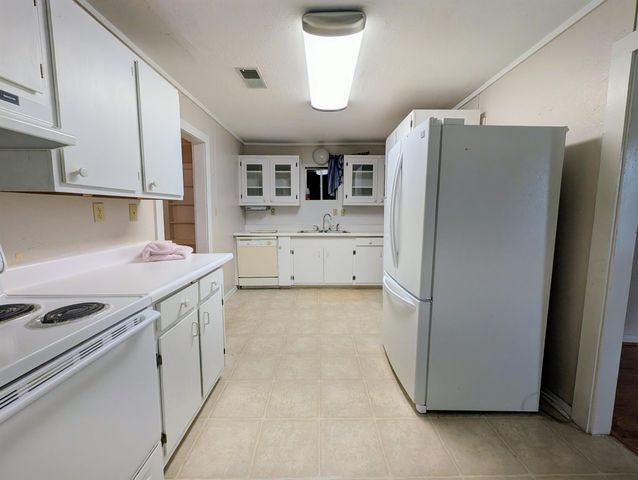 2506 Heights Street, Liberty, TX 77575