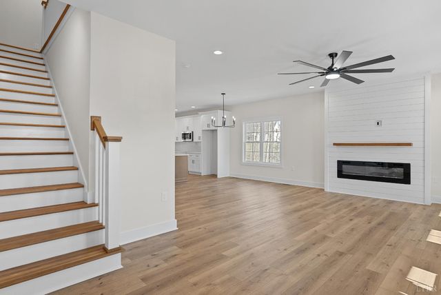 3 Thomas Jefferson Road, Forest, VA 24551