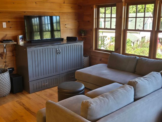 8 Marsh Hill Road, New Durham, NH 03855