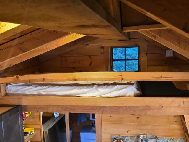 8 Marsh Hill Road, New Durham, NH 03855