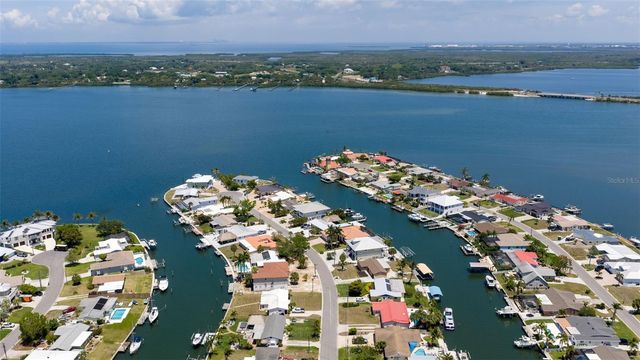 5108 COMMONWEALTH ROAD, Palmetto, FL 34221