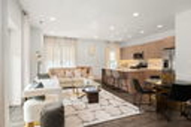 8469 GRAND Avenue 303, River Grove, IL 60171