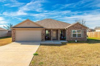 115 James Drive, Beebe, AR 72012