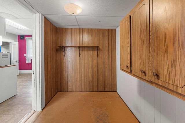 145 E Burnett Street, Beaver Dam, WI 53916