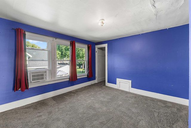 145 E Burnett Street, Beaver Dam, WI 53916