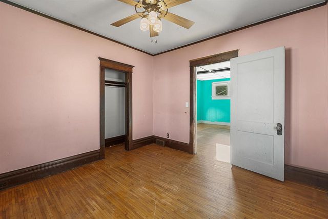 145 E Burnett Street, Beaver Dam, WI 53916