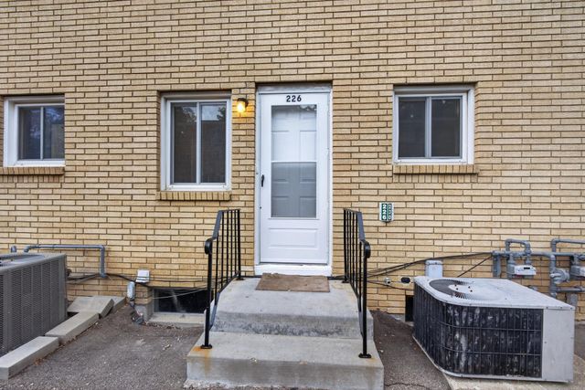 226 Minnesota Street S, Shakopee, MN 55379
