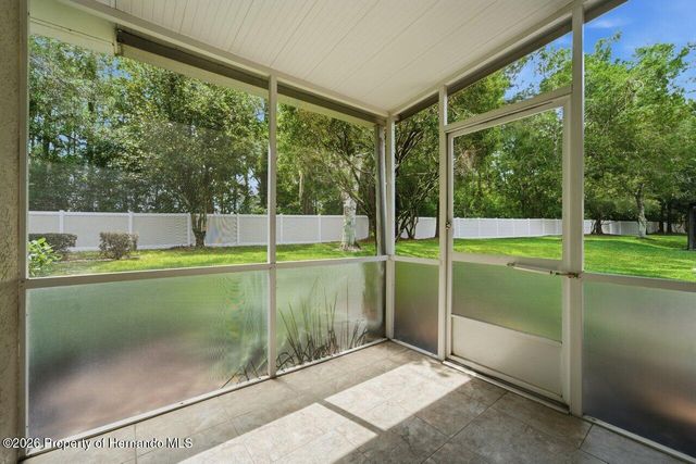 15028 Silversmith Circle, Spring Hill, FL 34609