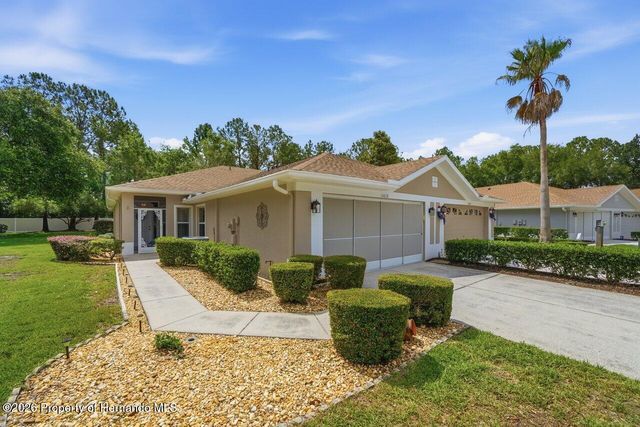 15028 Silversmith Circle, Spring Hill, FL 34609