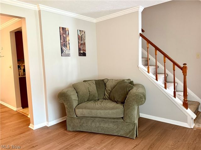 8861 Groveside Drive, Strongsville, OH 44136