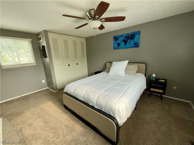 8861 Groveside Drive, Strongsville, OH 44136