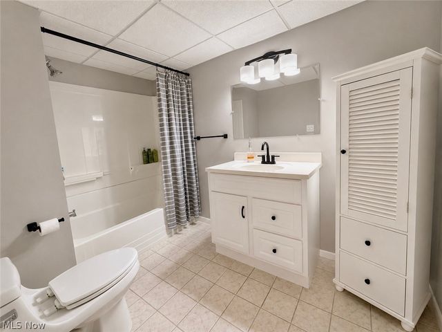8861 Groveside Drive, Strongsville, OH 44136